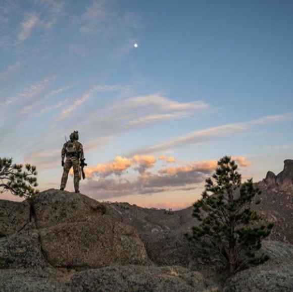 Meet your Posher, Stone - Picture 1 of 8